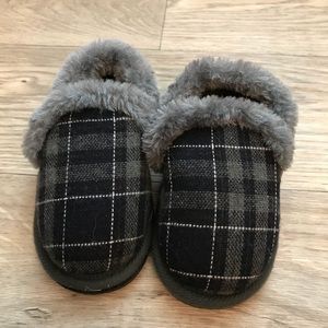 Brand new never wore boys slippers